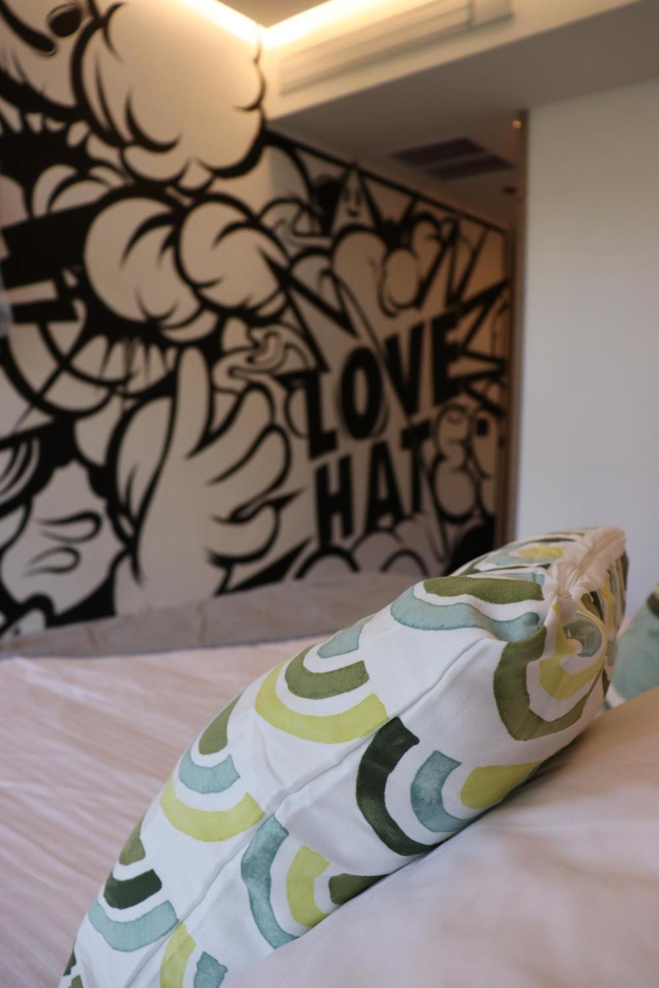 Street Art Hotel Roma Mexico By Eksteriør billede